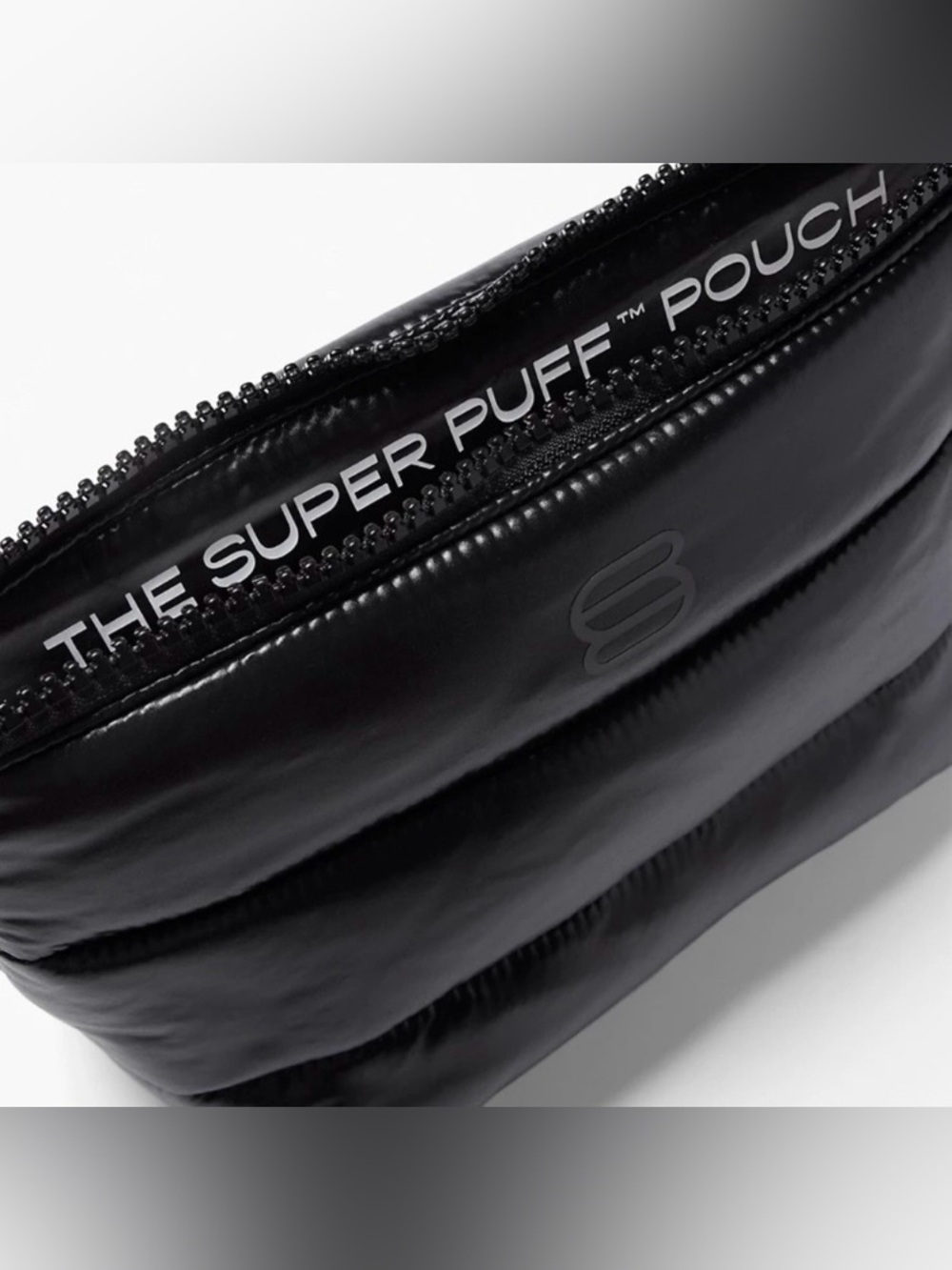 Aritzia Super Puff Zip Pouch “Pochette” Matte Black NWT⭐️ - Picture 3 of 7